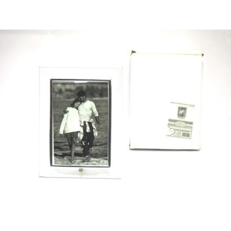 INGROSSO CASALINGHI CORNICE VETRO C/BORDO ARGENTO H. 17