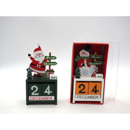 CALENDARIO LEGNO H.17X7X3,5CM C/CUBI 2AS EAN 8021029729644 INGROSSO OGGETTISTICA NATALIZIA